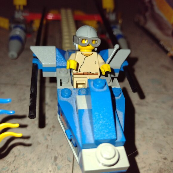 Like new rare Lego Star Wars Anakin's Podracer with original box, Retired - Picture 10 of 16